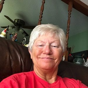 Meet your Posher, Julie